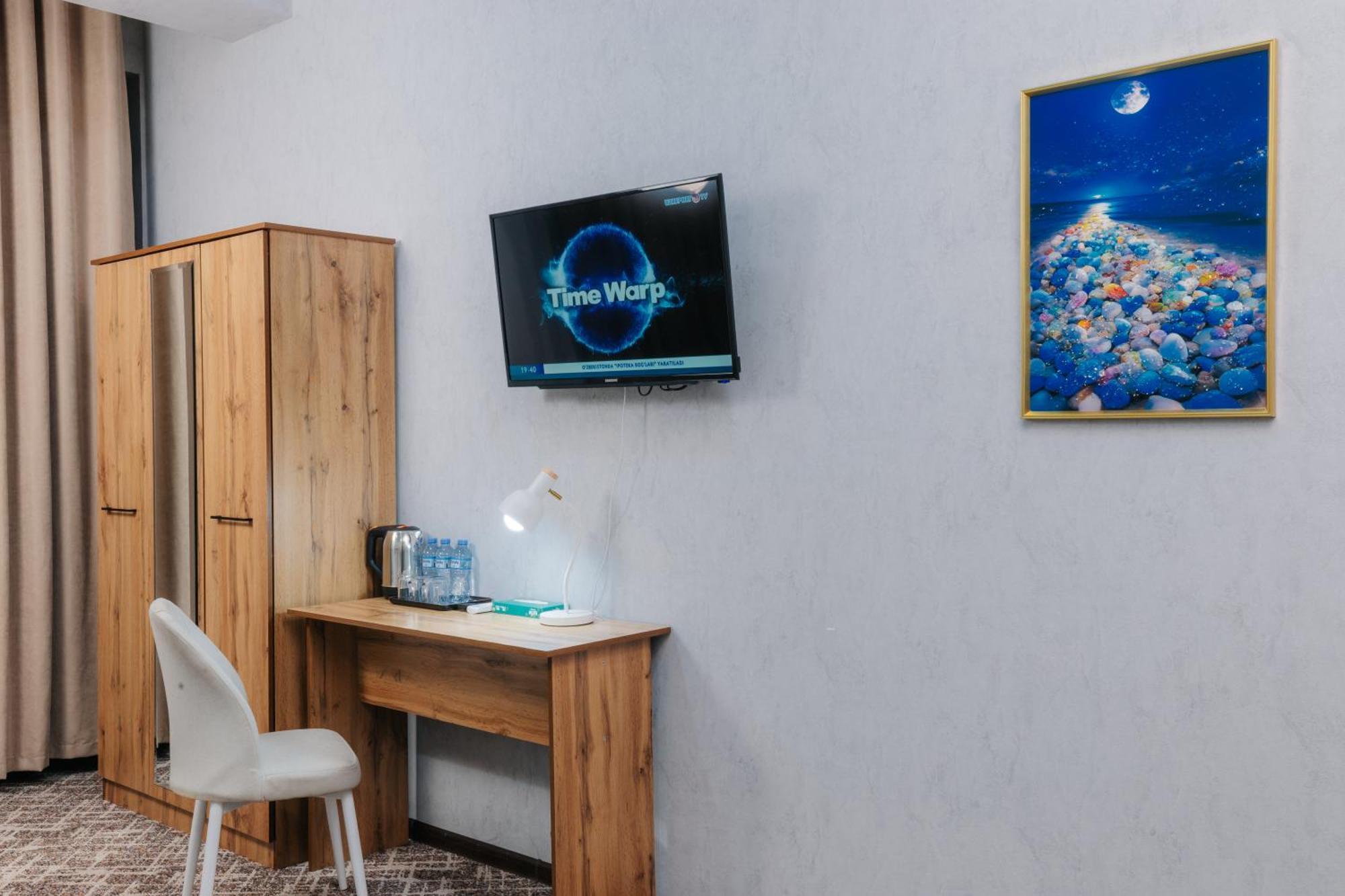 Resident Hotel Tashkent Exterior foto