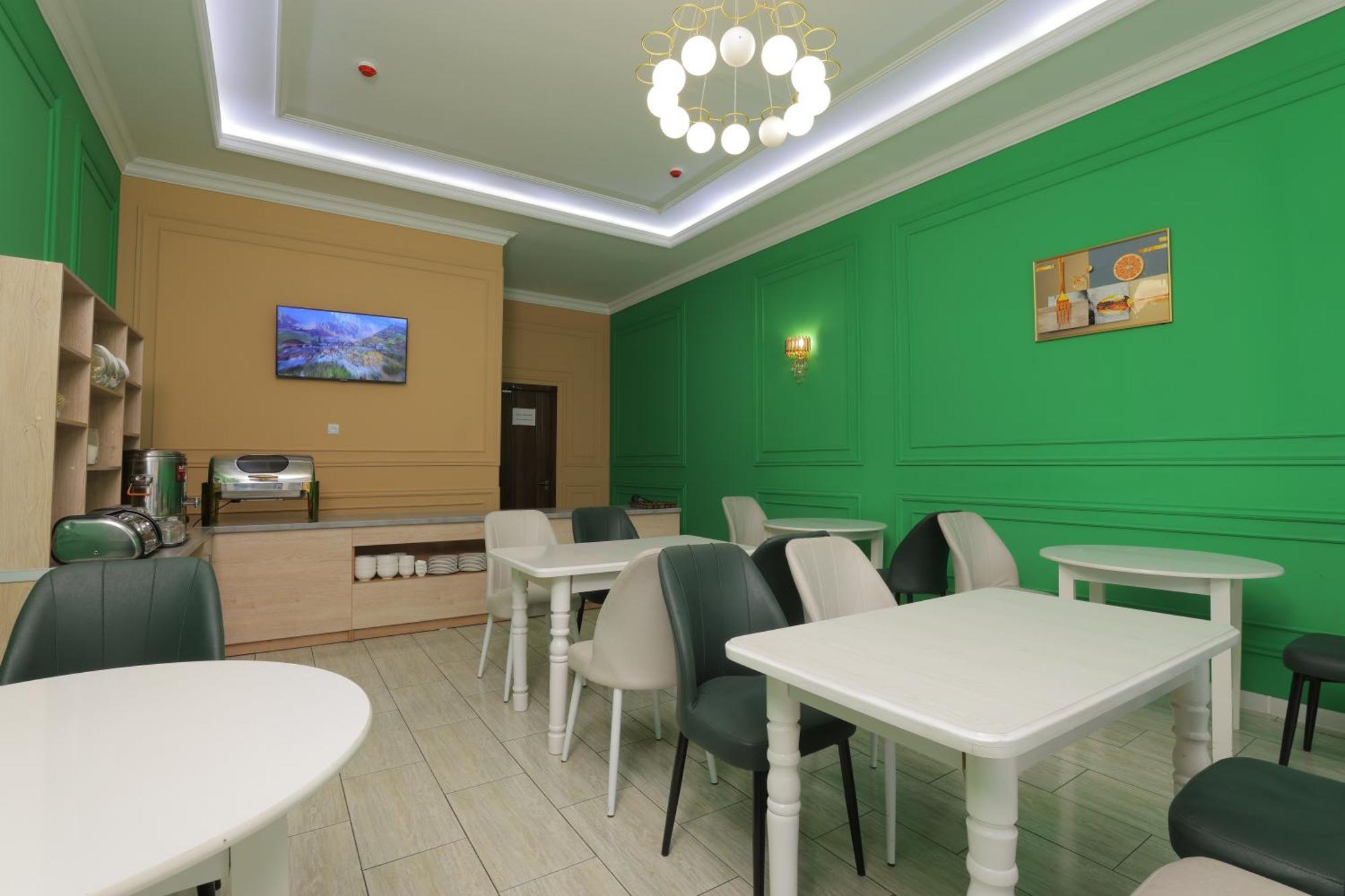 Resident Hotel Tashkent Exterior foto