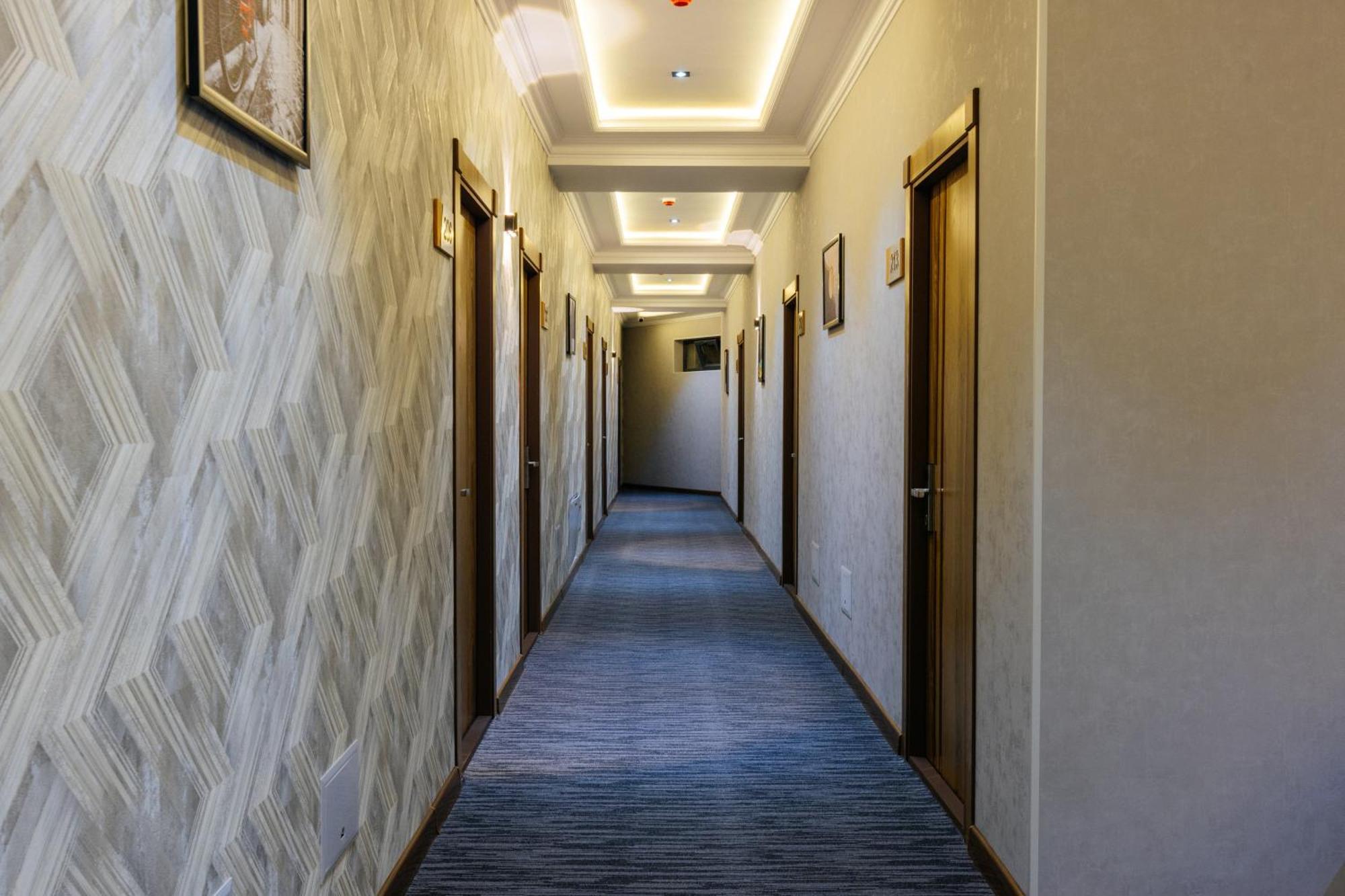 Resident Hotel Tashkent Exterior foto